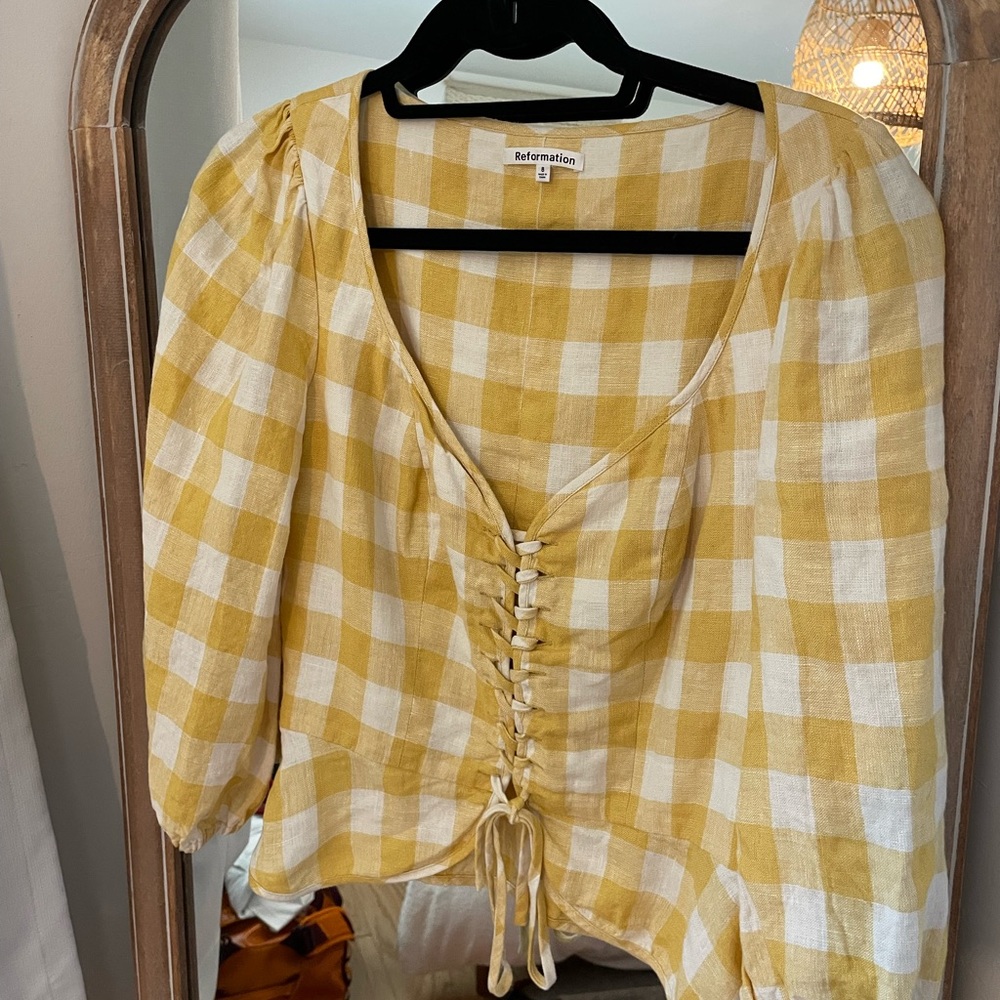 Perfect condition lace up reformation top